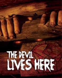 فيلم The Devil Lives Here 2015 مترجم
