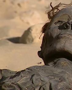 الفيلم الوثائقي مومياءات الصحراء